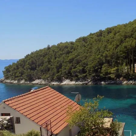 Vacation In Pelinovik Bay Semesterbostad