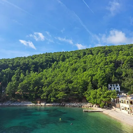 Vacation In Pelinovik Bay *