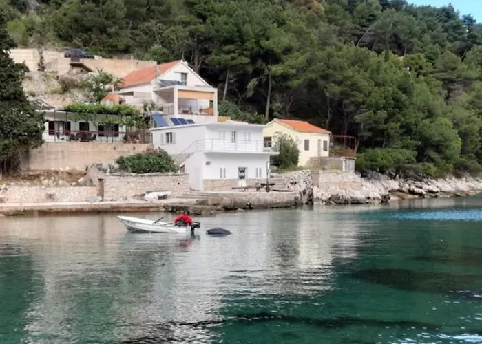 Vacation In Pelinovik Bay *