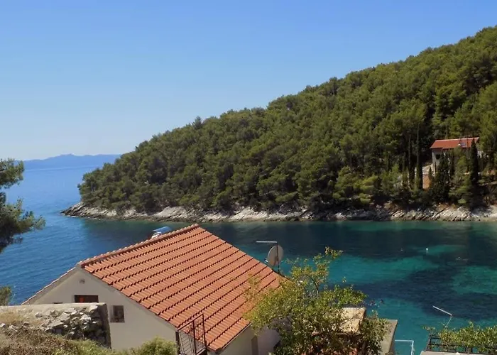 Vacation In Pelinovik Bay Semesterbostad